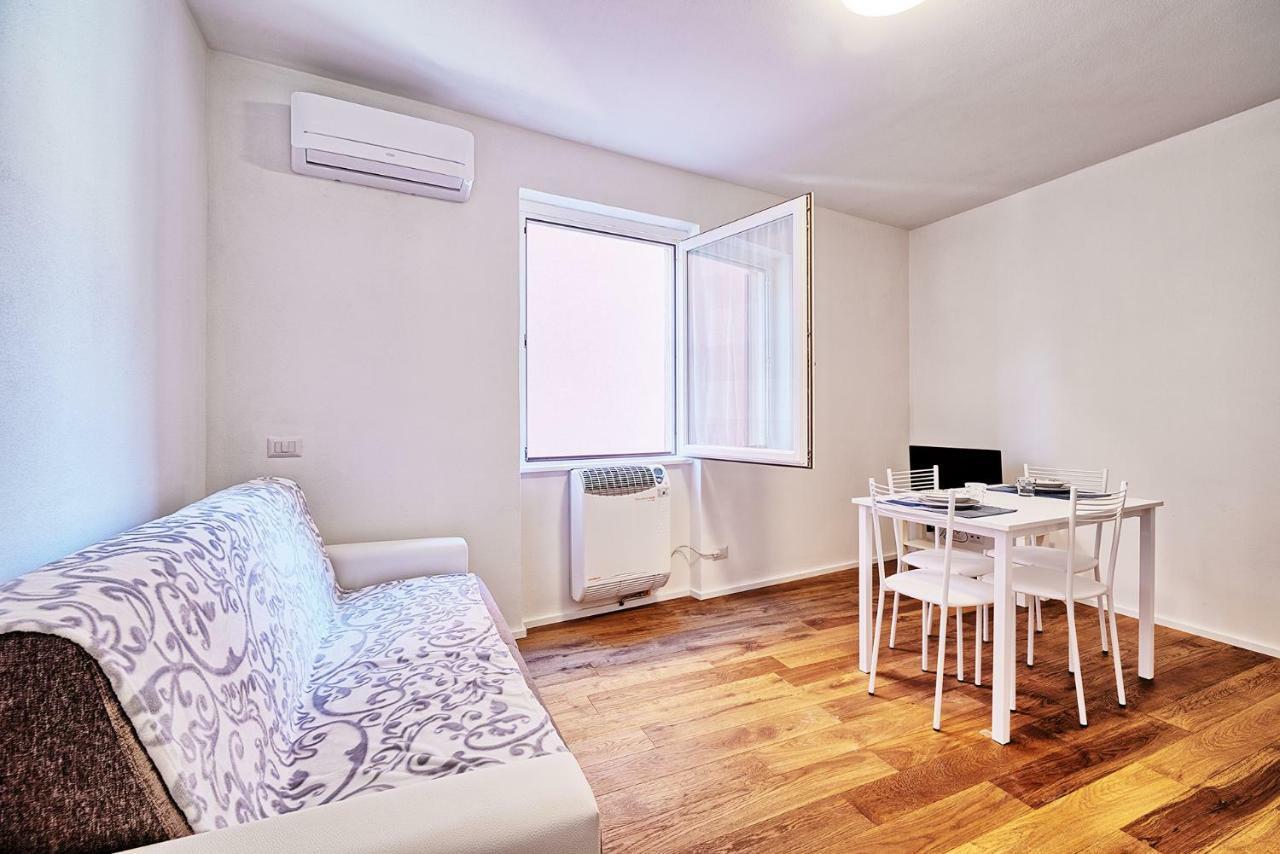 Marina Apartments Коліко Екстер'єр фото